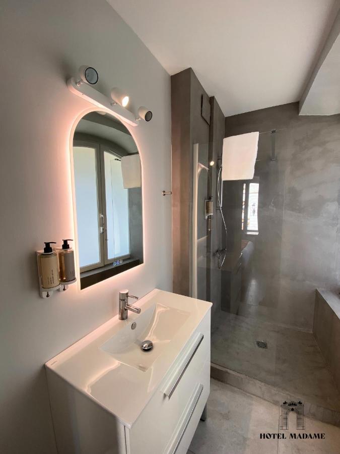בורדו Hotel Madame מראה חיצוני תמונה
