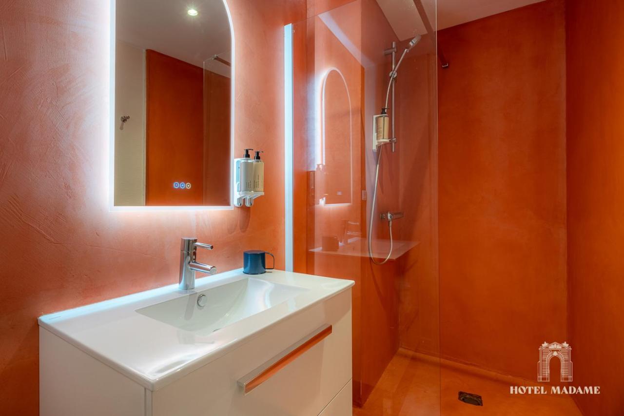 בורדו Hotel Madame מראה חיצוני תמונה